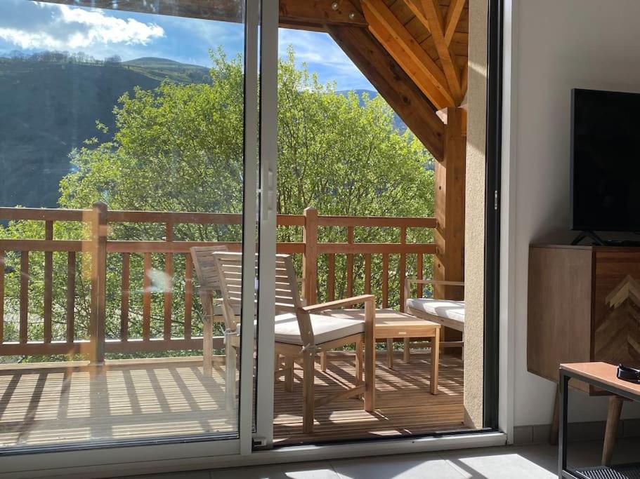 Charmant T4 Duplex Vue Montagne Луданвьель Экстерьер фото