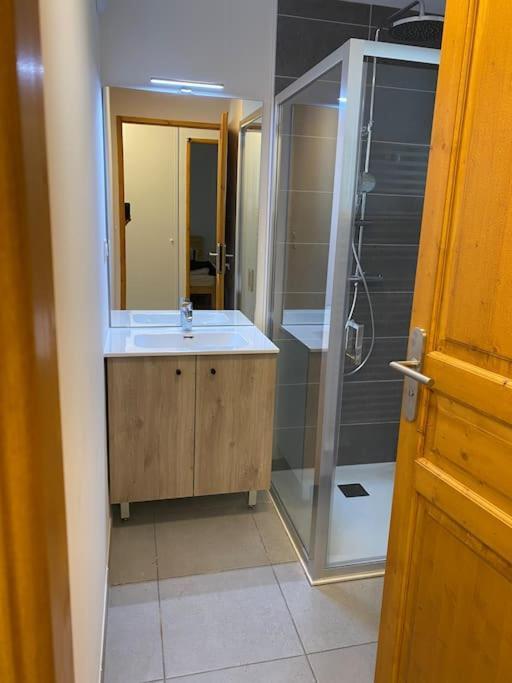 Charmant T4 Duplex Vue Montagne Луданвьель Экстерьер фото