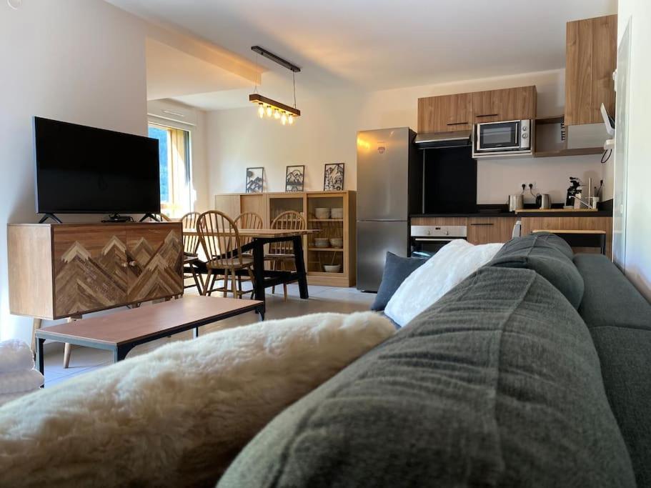 Charmant T4 Duplex Vue Montagne Луданвьель Экстерьер фото